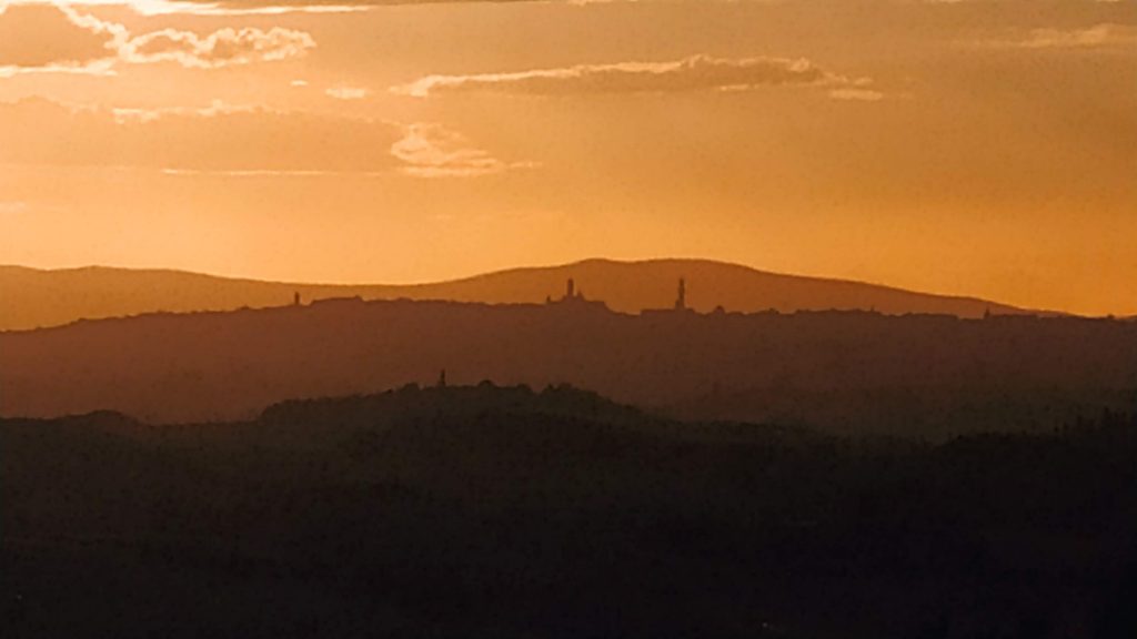 Tramonto dalle crete senesi