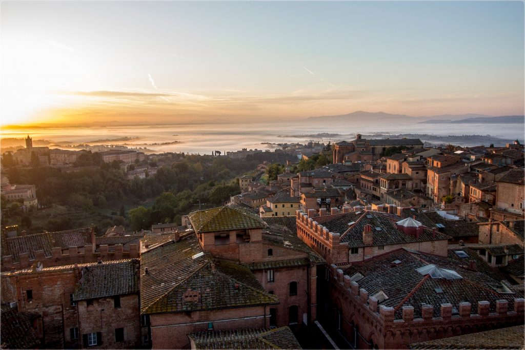 Nebbie in val d'Orcia